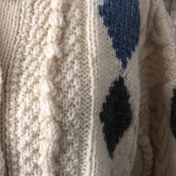 Lochcarron Men’s Hand Knitted Pure Wool Button Down Argyle Cardigan size Small - Picture 3 of 16